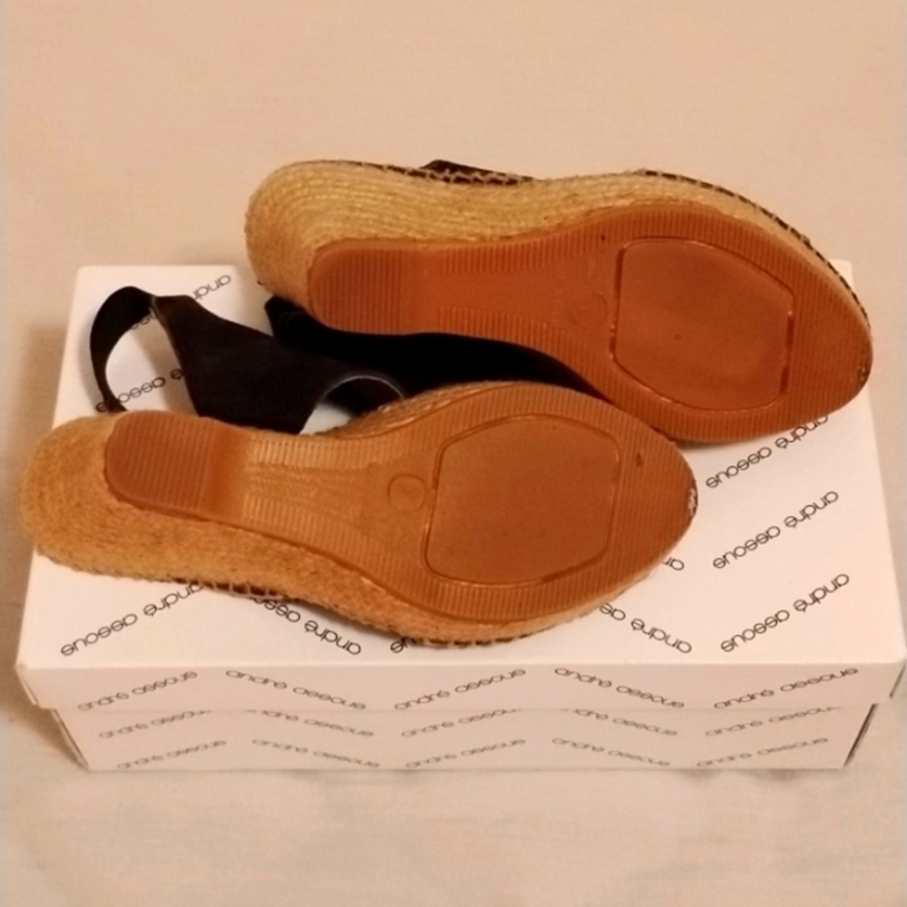 Andre Assous Reese Hi Chocolate Suede Wedge Espadrille Sandals Brown Size 7 - Picture 4 of 5